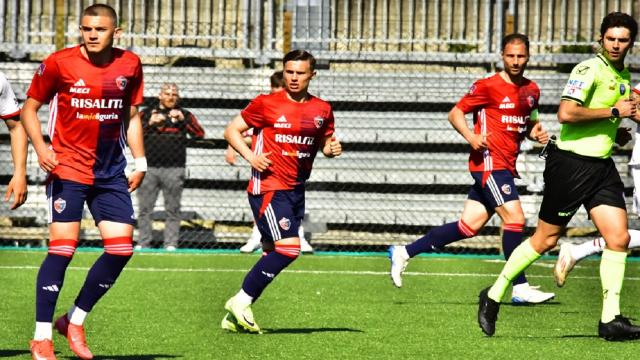 Ascoli Calcio, sfida ad alta tensione a Sestri Levante. I rossoblù hanno vinto solamente 5 gare (3 in casa)