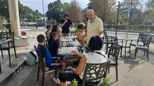Unione Sportiva Acli, lezioni e partite libere di scacchi e dama a Macerata