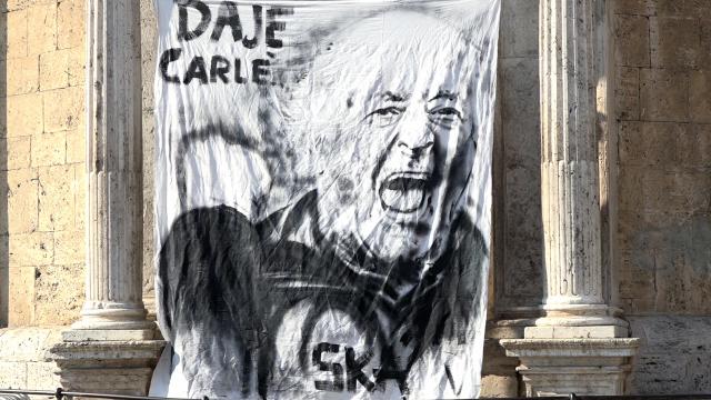 Carlo Mazzone, l'ultimo saluto di Ascoli e del calcio italiano. Le immagini salienti del funerale in Piazza del Popolo