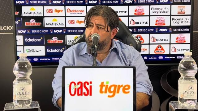Ascoli Calcio, Righi: “Ledesma oggi è il nostro allenatore, non posso aggiungere altro. Carrera? Ci abbiamo provato”