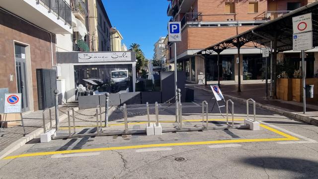 San Benedetto del Tronto, nuove rastrelliere per bici nel centro cittadino
