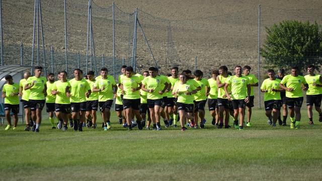 Sezione arbitri Ascoli Piceno, vicinanza a giovane direttore di gara ricoverato per un malore