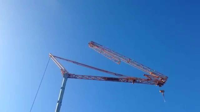 Ascoli Piceno, regolamentazione della circolazione stradale in Piazza Viola per smontaggio gru