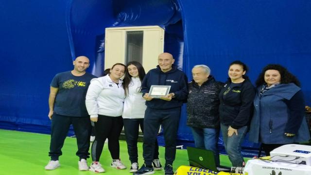 Libero Volley Ascoli, targa d'onore a Graziano Vanni dopo 40 anni di carriera gloriosa