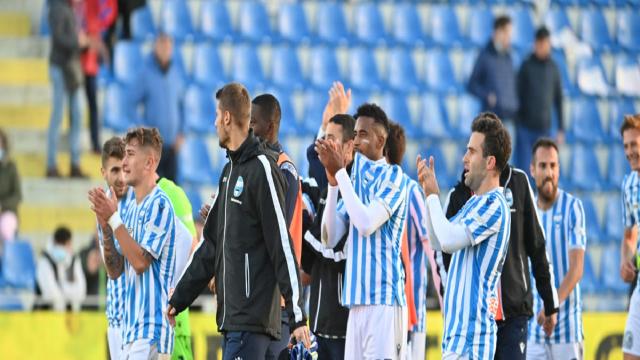 Serie B, curiosità e immagini salienti delle gare della sedicesima giornata d'andata