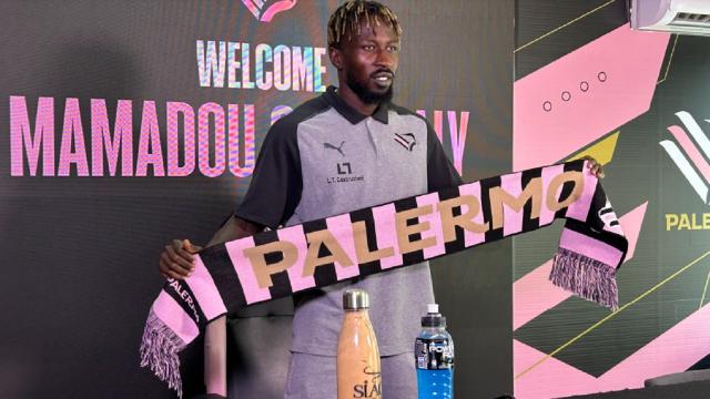 Ascoli-Palermo, Coulibaly si presenta ai tifosi rosanero: “Voglio la Serie A ma non bisogna pensare di aver già vinto”