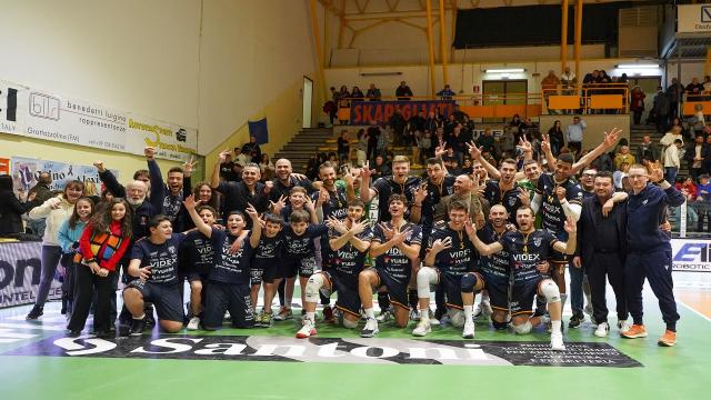 Pallavolo Serie A2, la Videx Yuasa Grottazzolina batte 3-1 la Brescia e ritorna in corsa per i playoff