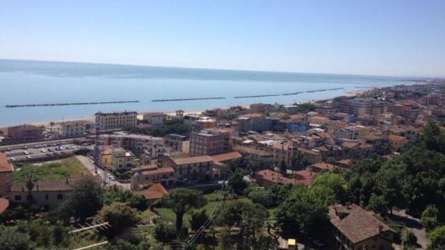 Grottammare, avviso per mercatini sul lungomare e in balconata: Comune cerca organizzatore