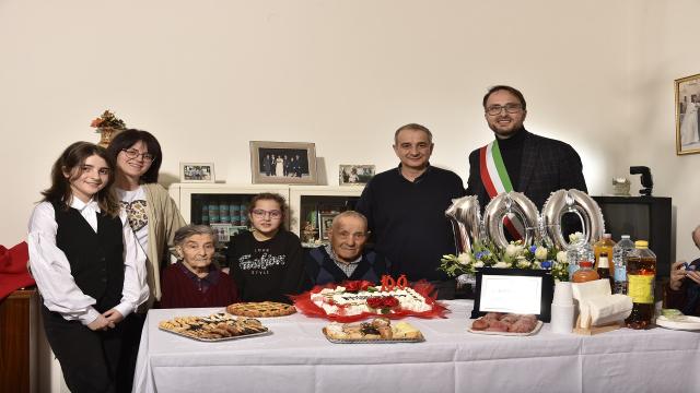 Monsampolo del Tronto, gli auguri del sindaco per i 100 anni di Achille Schiavi
