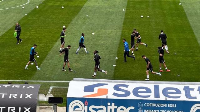 Ascol Calcio, 26 i convocati di Di Carlo per la partita di Gubbio. Restano ai box Forte e D'Uffizi