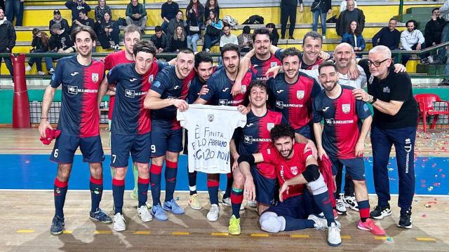 Calcio a 5, la Tecno Riviera delle Palme vince contro il Futsal L.C. per 9-3 e conquista la promozione in Serie C2