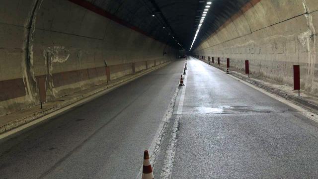 Acquasanta Terme, lavori all’interno della galleria ‘Valgarizia’. Strada Salaria chiusa al traffico per due notti