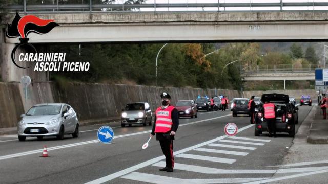 Weekend intenso per i Carabinieri: arresti e denunce tra Ascoli Piceno e San Benedetto