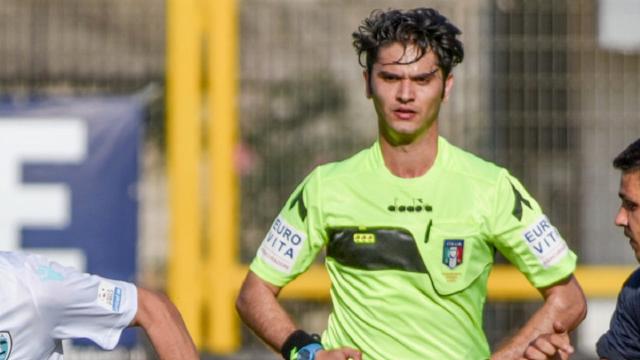 Serie B, ucciso a coltellate l'arbitro De Santis. Fu il quarto uomo di Ascoli-Cosenza 3-2