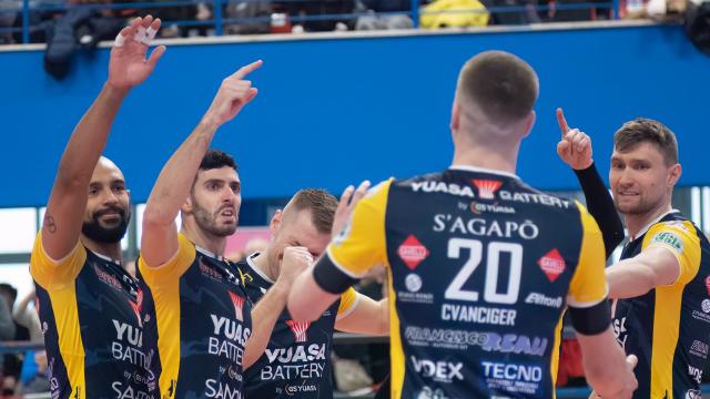 Volley SuperLega: Yuasa Battery in trasferta a Cisterna con nutrito gruppo di tifosi al seguito. In palio punti pesanti 
