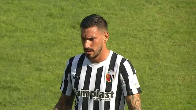 Ascoli Calcio, Falasco gode della stima dello staff tecnico. Oltre 6 cross di media a partita in 45 presenze 