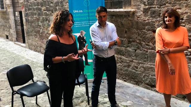 RestaurAbile, ad Ascoli laboratorio Artè di Barbara Tomassini ospita le creazioni di due artigiani Cna Marche