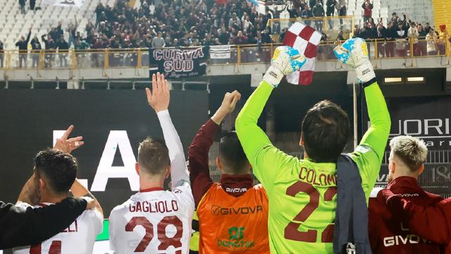 Serie B, la Reggina vola nel confronto classifiche dopo il girone d'andata. Malissimo Cittadella, Benevento e Brescia