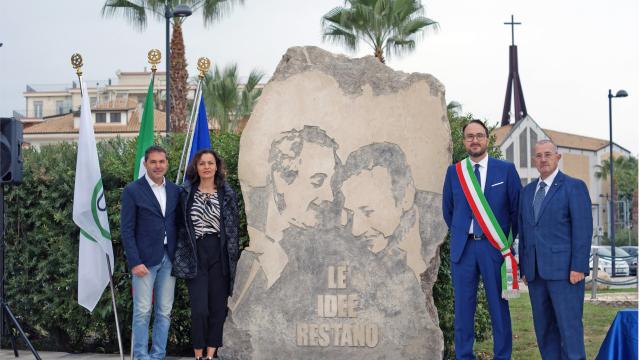 Monsampolo del Tronto, Comune intitola una piazza agli eroi antimafia Falcone e Borsellino