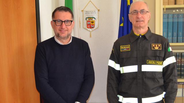 Provincia Ascoli Piceno, il presidente Loggi saluta il nuovo comandante dei Vigili del Fuoco