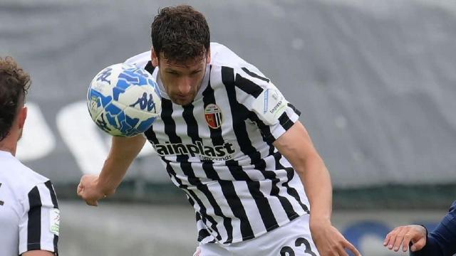 Ascoli Calcio, Botteghin è una garanzia anche di testa. Solo Odogwu meglio del brasiliano nei duelli aerei vinti