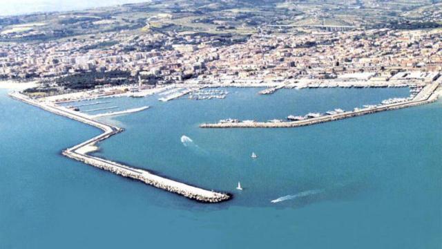 Capitaneria di Porto: ordinanza rilievi batimetrici e morfologici tra San Benedetto e Cupra Marittima