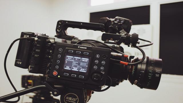 Ascoli Piceno, la Dude Film alla ricerca di nuove comparse (con retribuzione) per spot internazionale