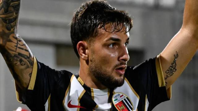 Ascoli Calcio, secondo cartellino giallo in campionato per D'Uffizi. Prime ammonizioni per quattro bianconeri