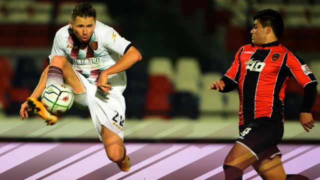 Cosenza-Salernitana 0-1, l'ex rossoblù Tutino lancia la squadra di Castori in vetta