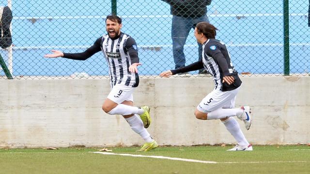 Serie D girone F, l'Atletico Ascoli si rimette in marcia. Maio e Didio schiantano la Civitanovese 2-0
