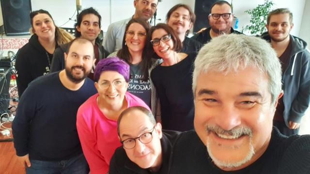 Pino Insegno sale in cattedra. All’accademia AIFAS di San Benedetto del Tronto lezione con l’artista romano