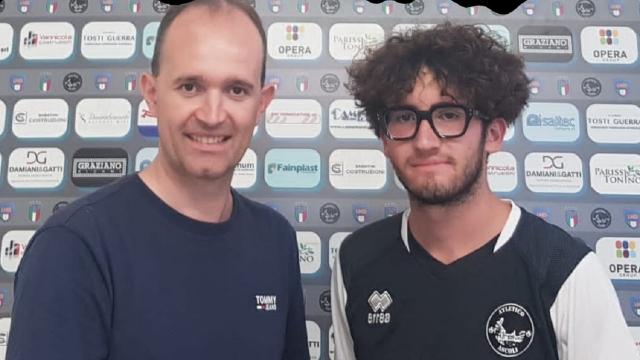 Atletico Ascoli, ingaggiato il centrocampista Capponi cresciuto nel vivaio del Picchio