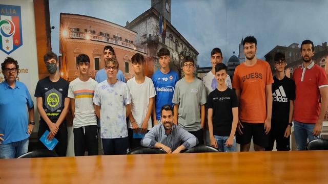 Sezione Arbitri Ascoli Piceno, dodici nuovi ''fischietti'' hanno superato l'esame