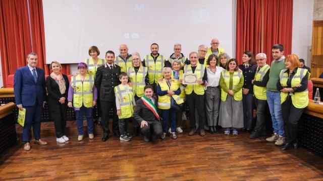 Ascoli Piceno, conferita la civica benemerenza agli 'Angeli del Bello'. Fioravanti: ''Aiutano la città a crescere''