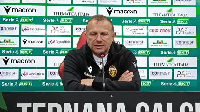 Ternana-Bari 0-3, voci Breda (“Il finale peggiore che poteva esserci”) e Giampaolo (“Siamo stati molto aggressivi”)