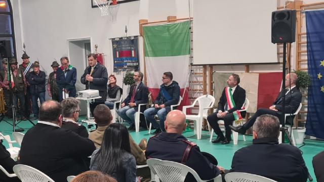 Acquasanta Terme, prefetto De Rogatis consegna la Medaglia d’Argento al Merito Civile al Comune 