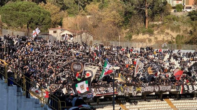 Ascoli Calcio, Ultras 1898: “Polemiche social non ci sono mai piaciute. Rispetteremo solo chi avrà rispetto per noi”