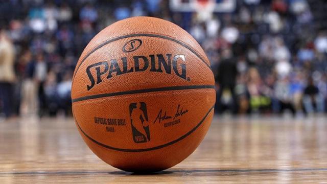 L'ascesa del basket: dai campi locali alle fasi internazionali