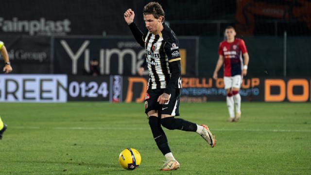 Ascoli Calcio, prima doppietta per Corazza. Confermata la seconda posizione nella classifica marcatori dietro Cicerelli