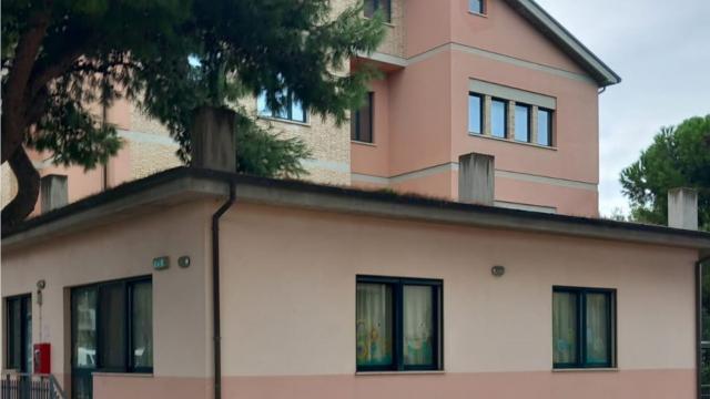 Grottammare, scuola via Marche: cantiere in via di allestimento, firmato il contratto con l’impresa esecutrice