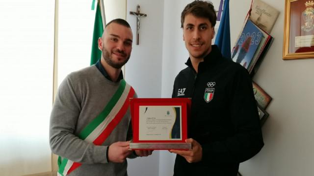 Nuoto, Di Cola premiato dal Comune di Monteprandone dopo le medaglie agli Europei di Roma