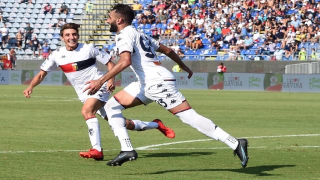 Cagliari-Genoa 2-3, highlights