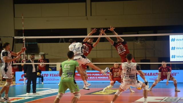 Volley Superlega, la Yuasa Battery Grottazzolina viene sconfitta 3-1 a Taranto