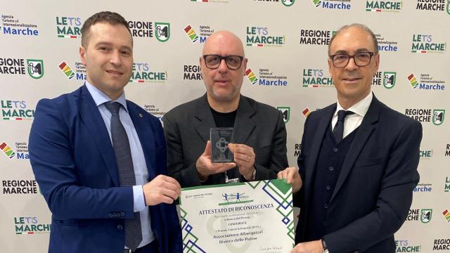 Associazione Albergatori 'Riviera delle Palme' vince il premio 'Talenti & Imprese' di Banca del Piceno