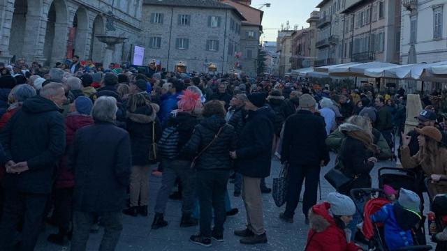 Carnevale di Ascoli 2025, le nomination dei gruppi in concorso durante l'evento musicale conclusivo