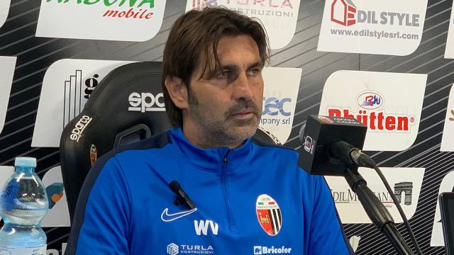 Ascoli Calcio, Viali: “Bari ha grande equilibrio e concede poco. Non è un esame per Barosi, deve giocare sereno”