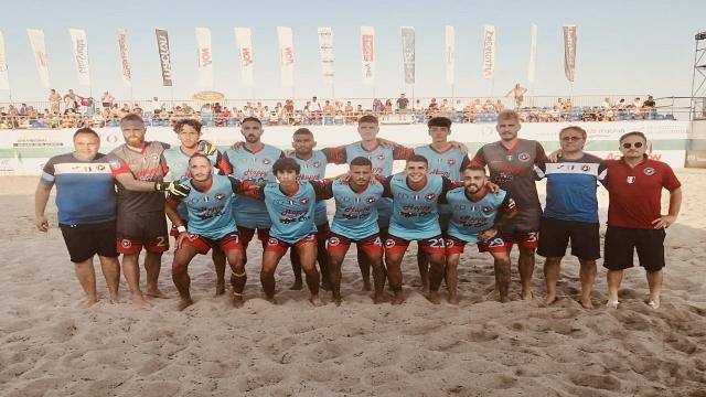 La Samb Beach Soccer non muore mai: Viareggio battuto 3-2 all’extra time