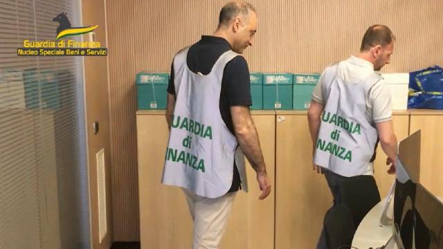 Guardia di Finanza: contrasto pirateria dei programmi ad uso professionale, 18 denunce in tutta Italia