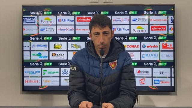 Reggiana-Cosenza 1-1, voci Alvini ed Occhiuzzi (“Faremo conti alla fine, ci aspettano 8 battaglie)