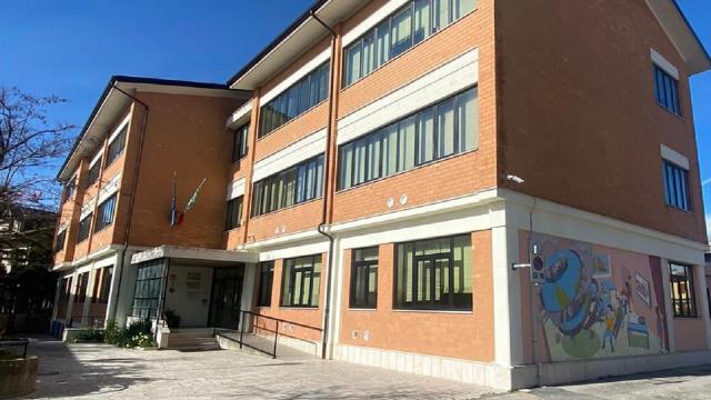 Montalto delle Marche, sindaco Matricardi: ''Due splendide notizie per le nostre scuole''
